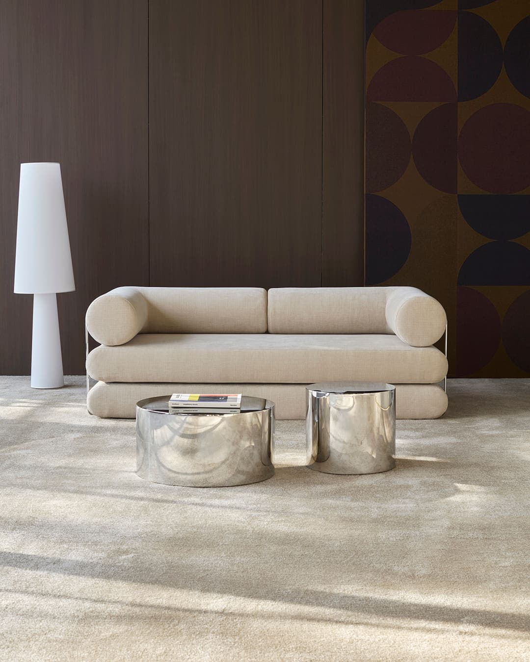 Circlus daybed i 410 Esina Almond, vist i rom